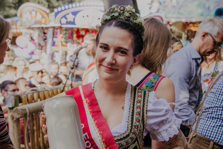 Forchheimer Bierkönigin Melanie I. auf dem Annafest 2022